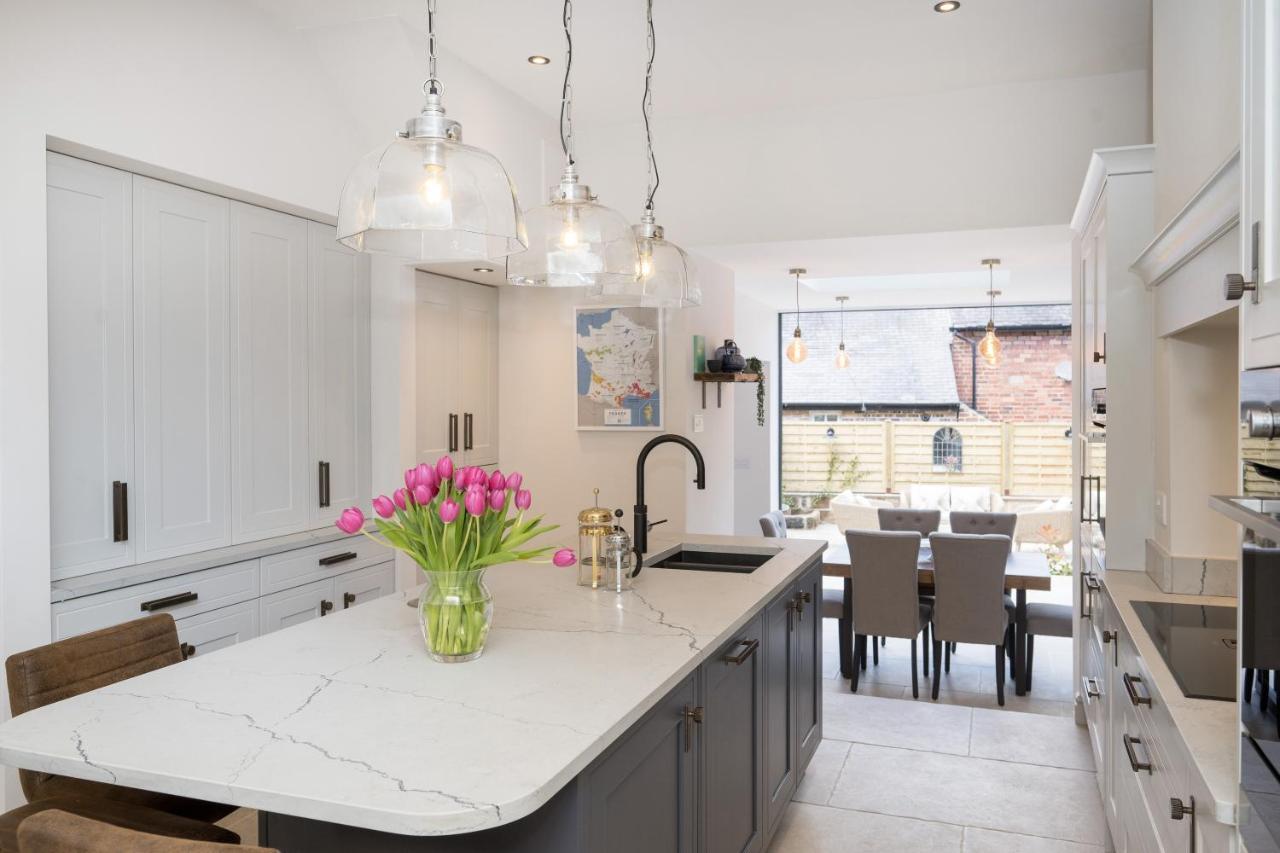 Townhouse By Harrogate Serviced Apartments 외부 사진
