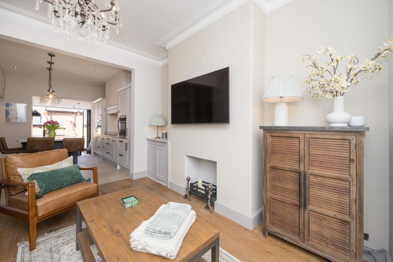 Townhouse By Harrogate Serviced Apartments 외부 사진