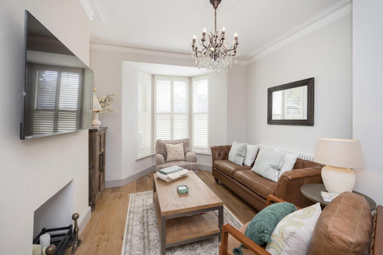 Townhouse By Harrogate Serviced Apartments 외부 사진